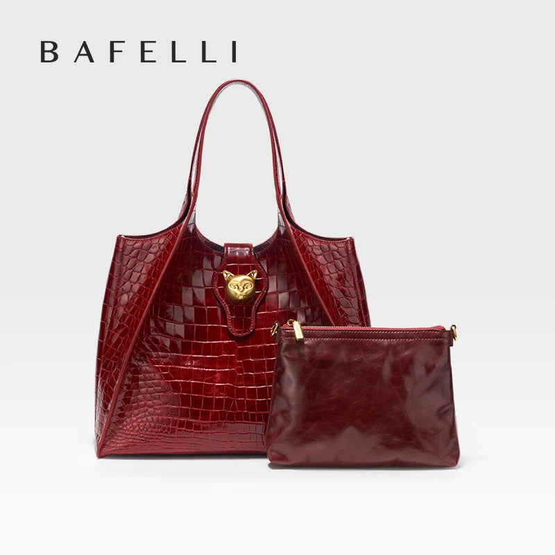 Luxury Croc-Embossed Leather Messenger Bag